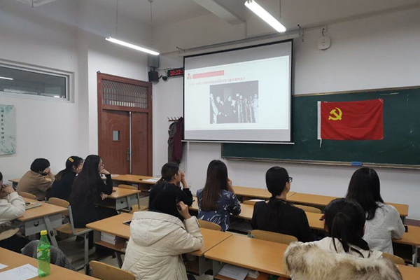 http://chuxin.ysu.edu.cn/__local/8/92/37/501F65273810170A978F432408A_3E40F6BB_2A335.jpg