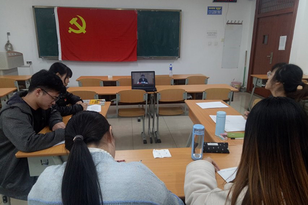 http://chuxin.ysu.edu.cn/__local/A/D5/D5/A7290E0CF3DA02AE5998DF0875B_906E97EB_2BA70.jpg